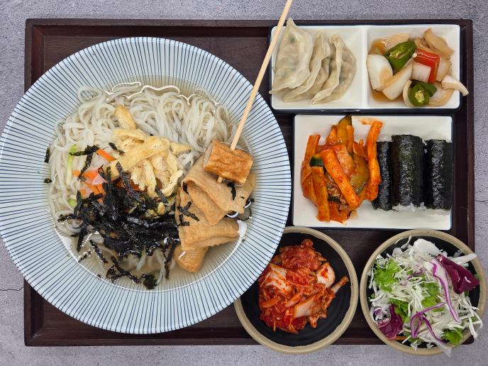 꼬치어묵가락국수