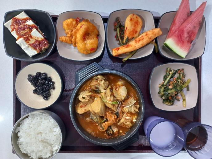 김치순살닭볶음탕
