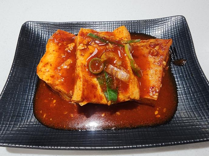 매콤두부조림