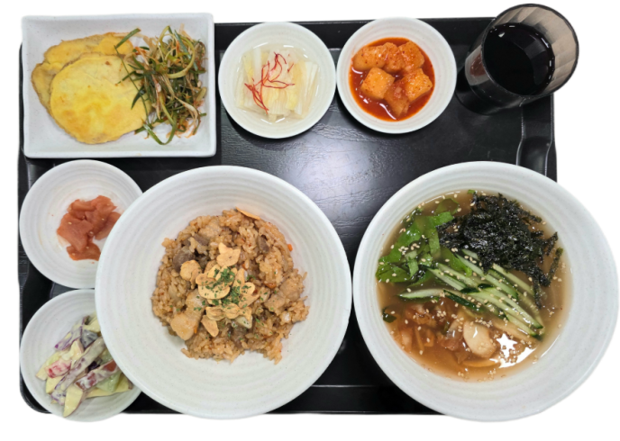 [반반] 돈삼겹볶음밥&도토리묵밥