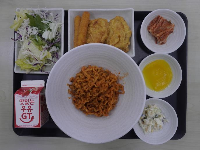 라면(까르보불닭볶음면)