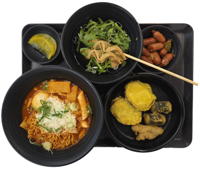 눈꽃치즈라볶이(Stir-fried Rice Cake with Ramyun Noodles&Cheese)