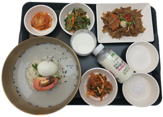 검은콩국수