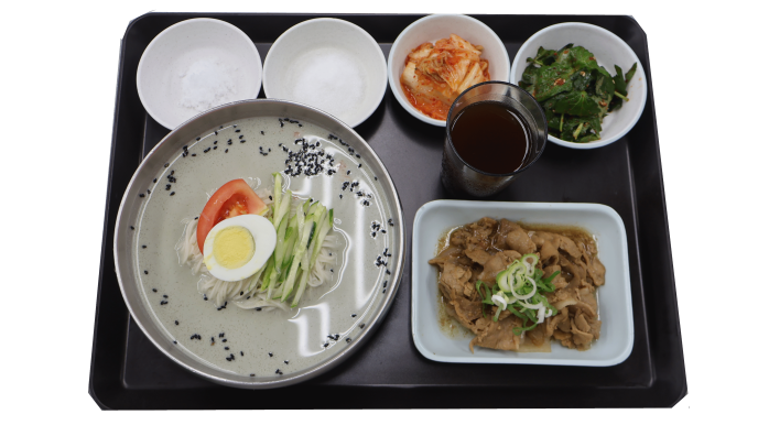 검은콩국수