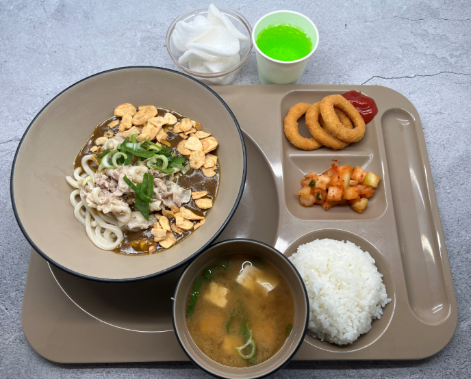 대패삼겹카레우동
