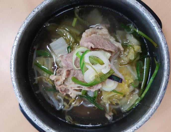 (뚝)우삼겹부추미소국밥