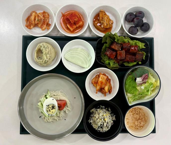 검은콩국수